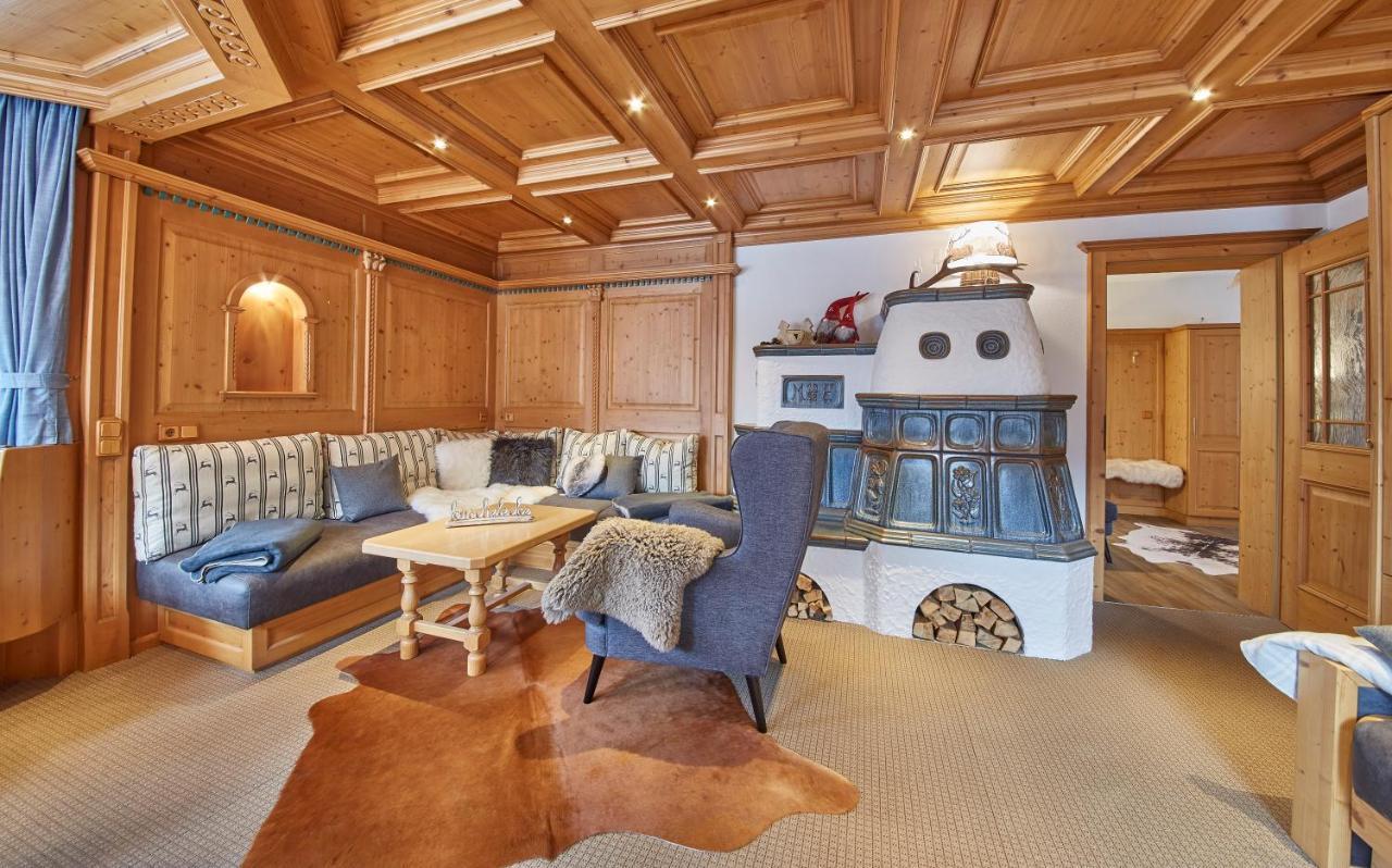 Holiday Lodge Frei & Wild Viehhofen Bagian luar foto