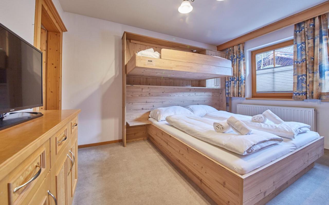 Holiday Lodge Frei & Wild Viehhofen Bagian luar foto