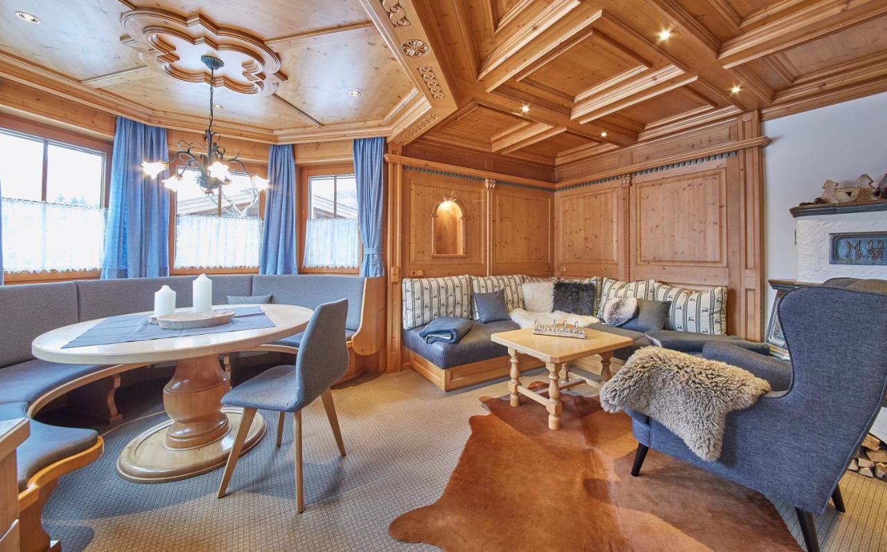 Holiday Lodge Frei & Wild Viehhofen Bagian luar foto