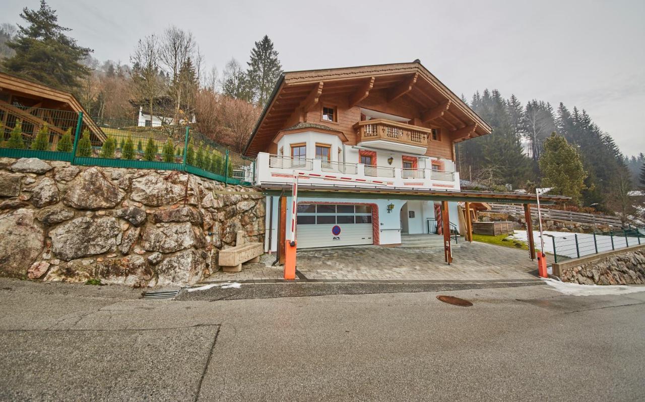Holiday Lodge Frei & Wild Viehhofen Bagian luar foto