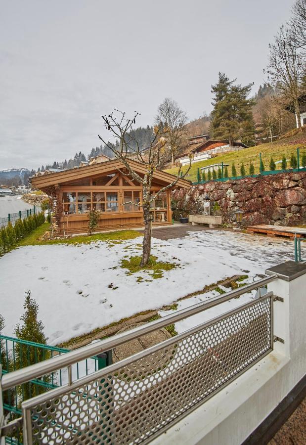 Holiday Lodge Frei & Wild Viehhofen Bagian luar foto