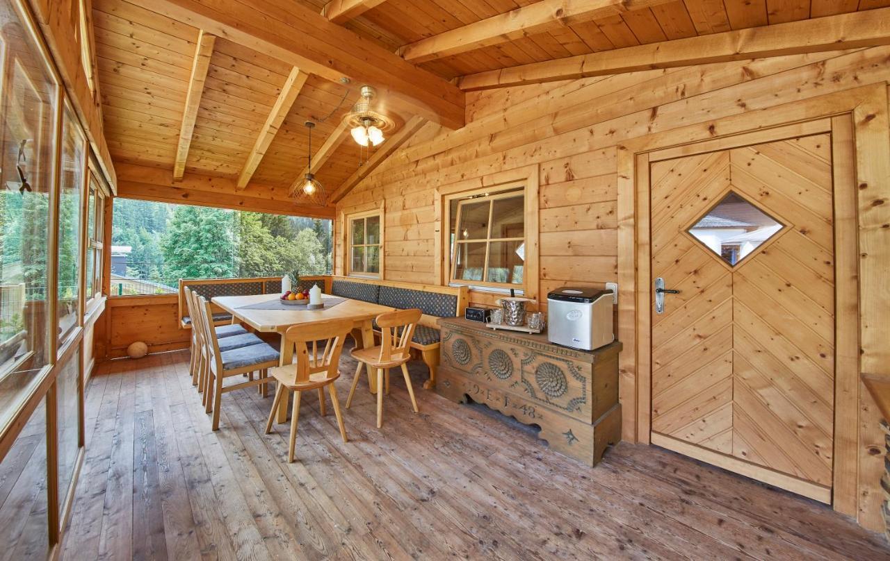 Holiday Lodge Frei & Wild Viehhofen Bagian luar foto