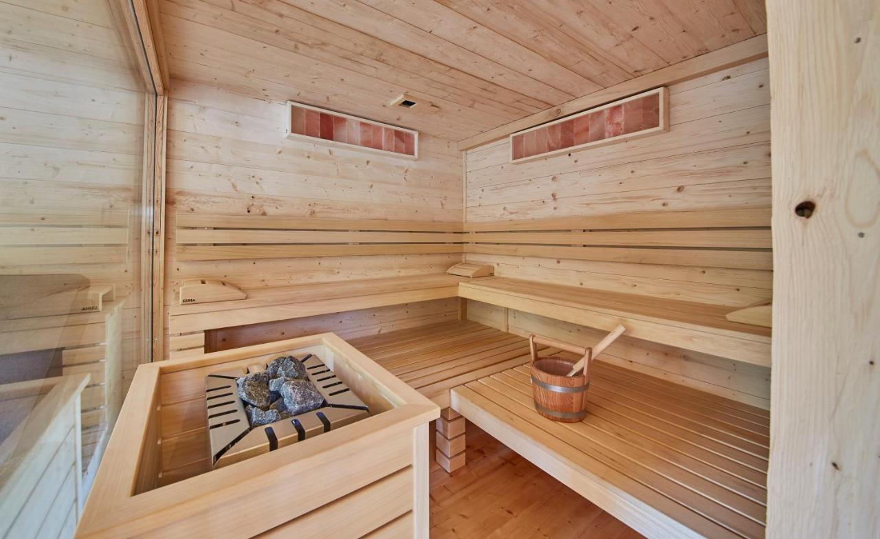 Holiday Lodge Frei & Wild Viehhofen Bagian luar foto